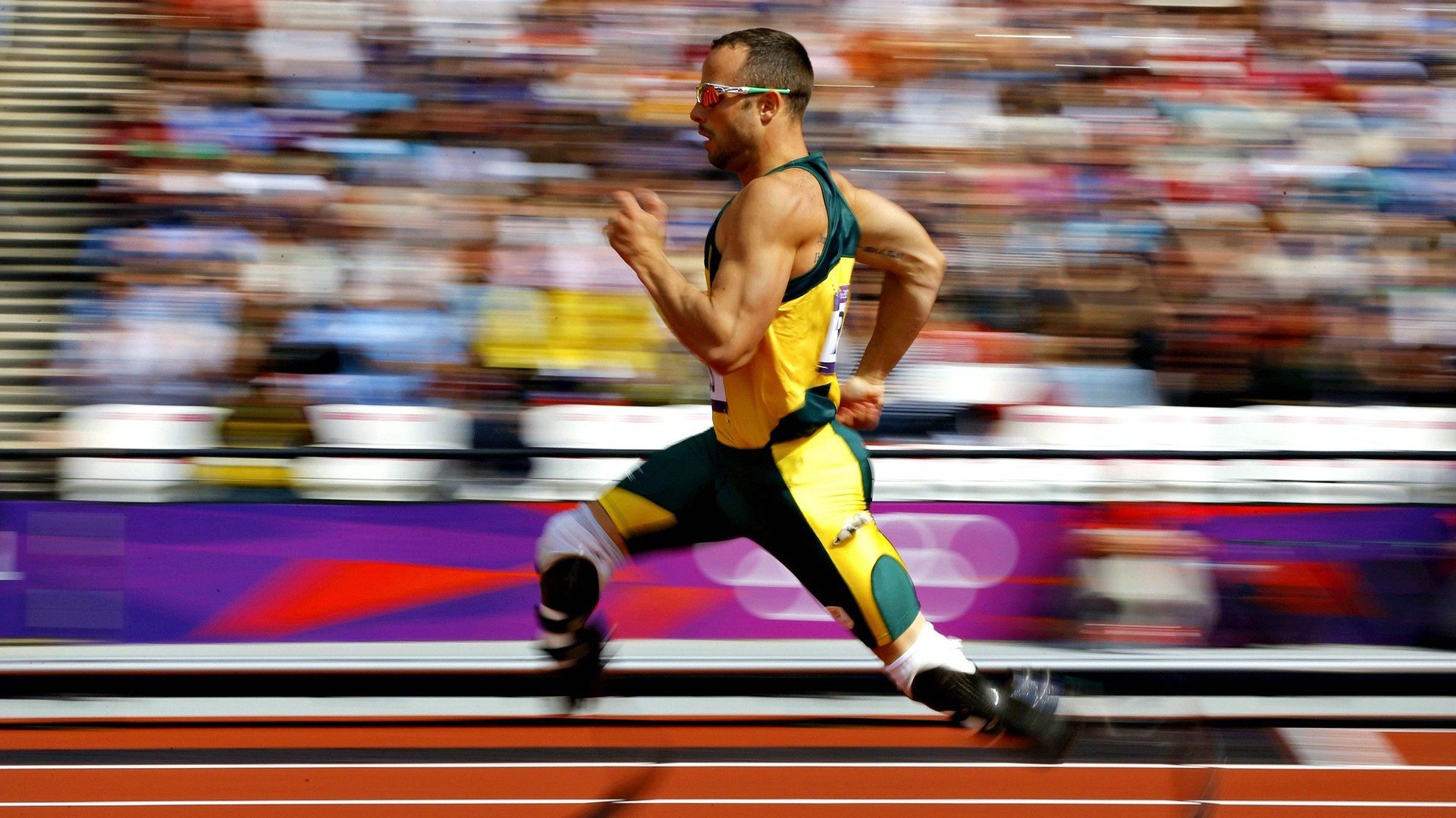 《电竞职业选手的生活方式：饮食、锻炼与精神调整》，电竞职业选手日常生活